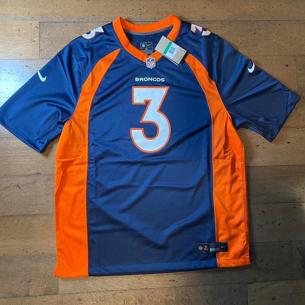 Nike Russel Wilson Denver Broncos jersey Size XL